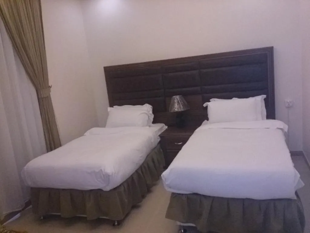 ריאד Roseline Hotel Suites 4*,